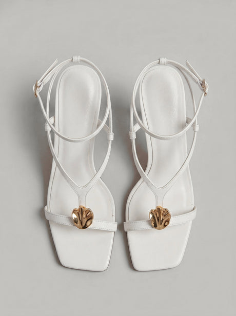 Capsule - Odette White