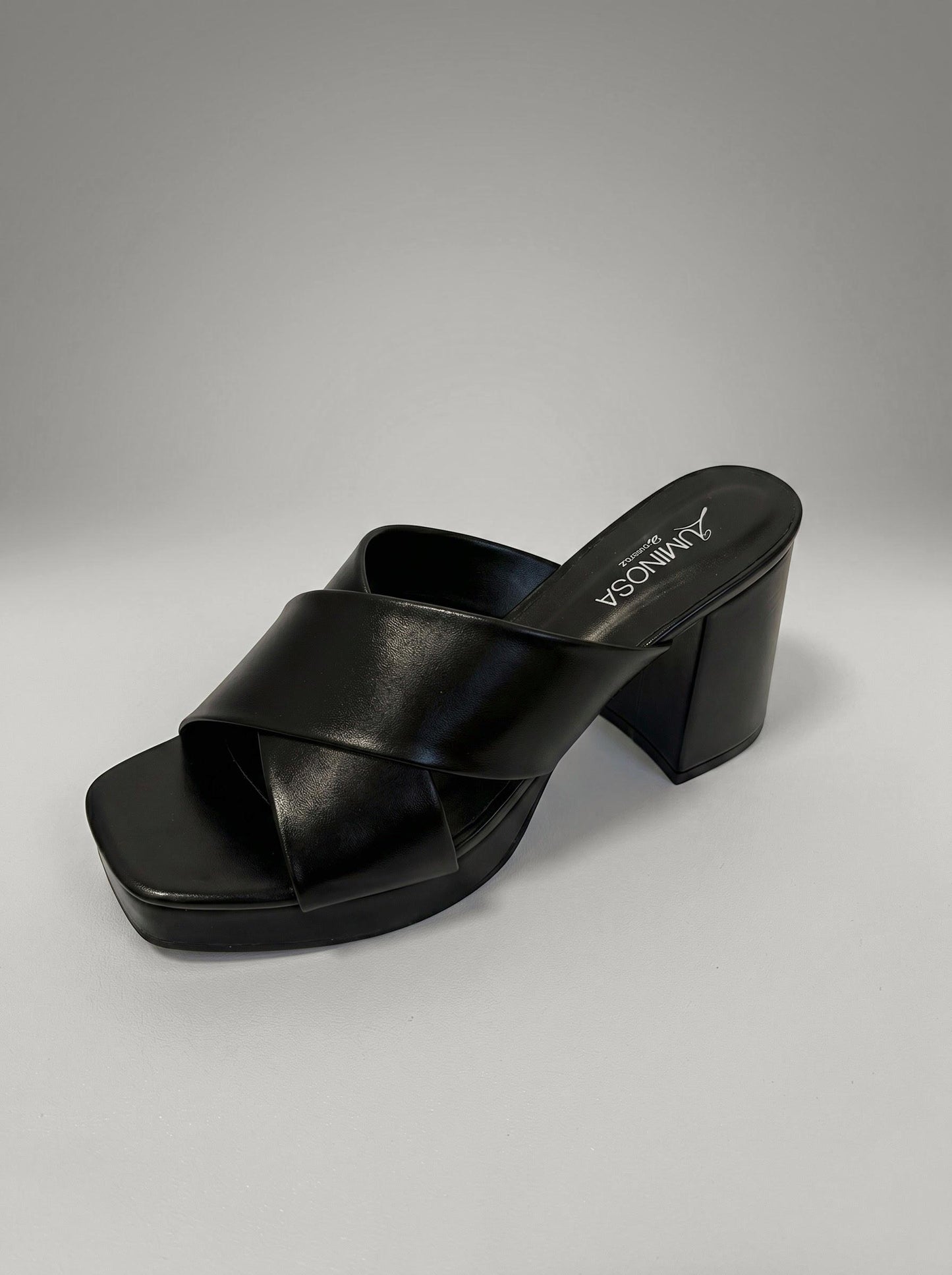 Twigy Black