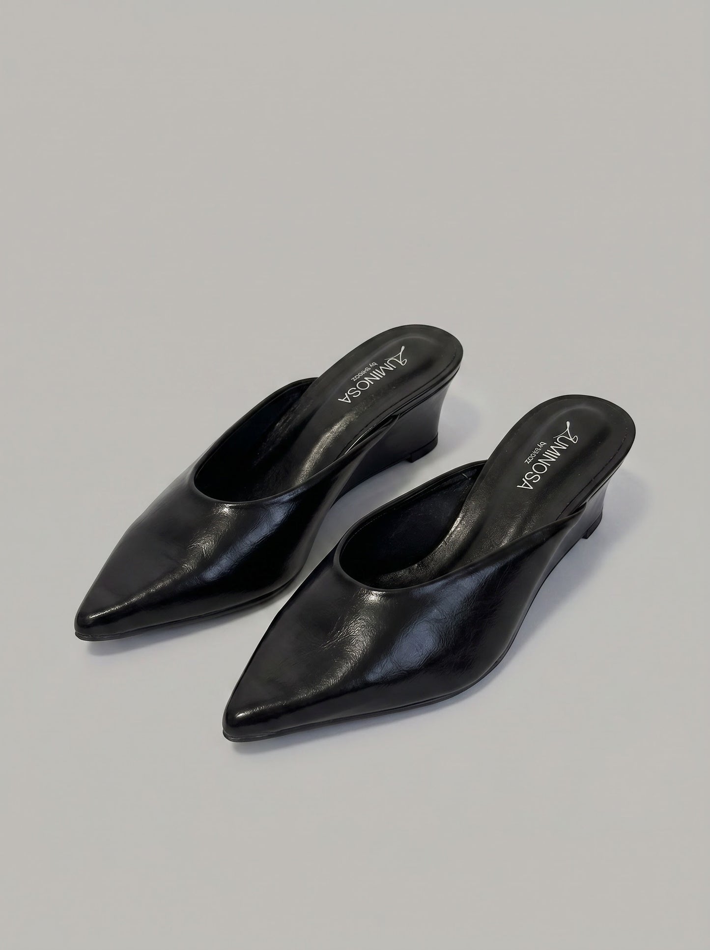 Sonnet Black