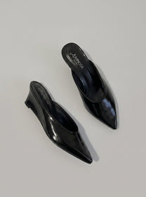 Sonnet Black