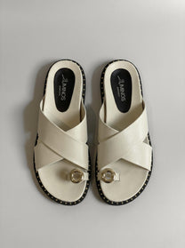 Winona Off White