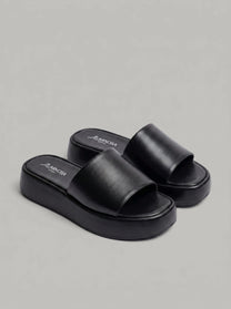 Hudson Black