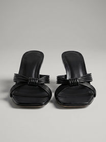 Capsule - Mono Heel Black