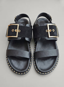 Amaya Black
