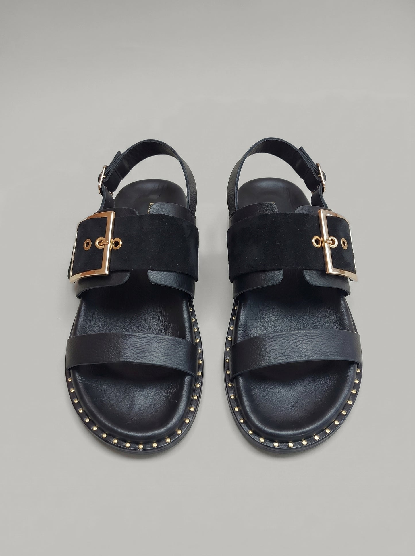Amaya Black