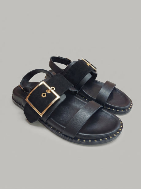 Amaya Black