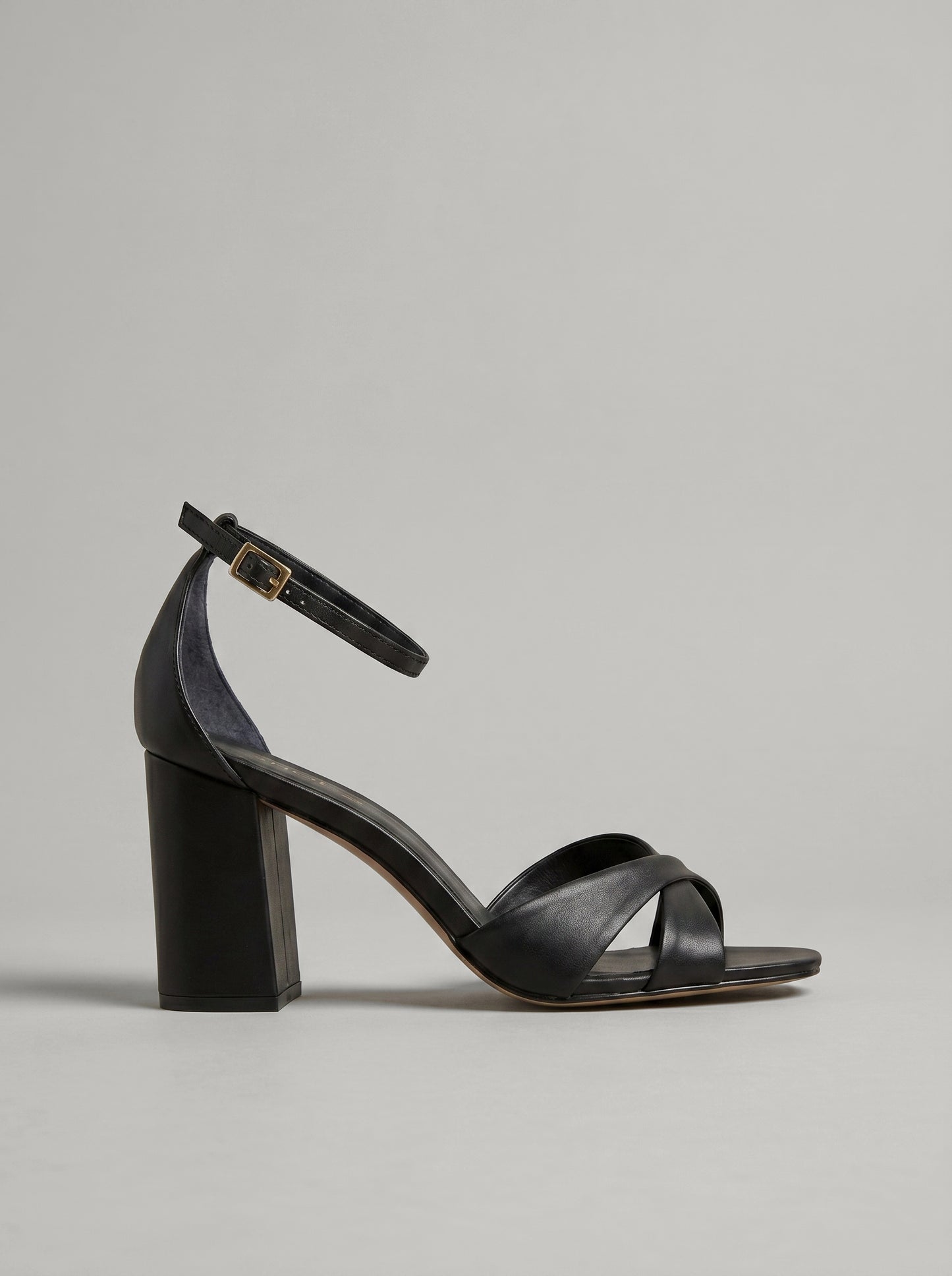 Capsule - Alexandera Black