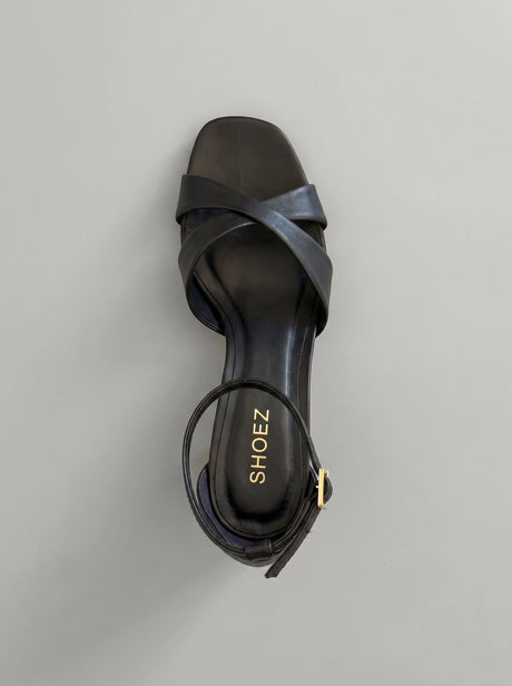 Capsule - Alexandera Black