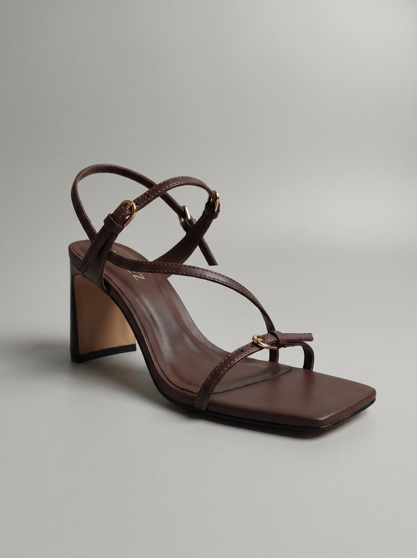 Capsule - Mila Brown