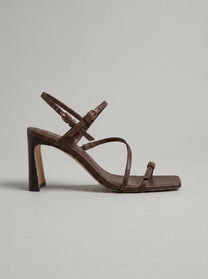 Capsule - Mila Brown
