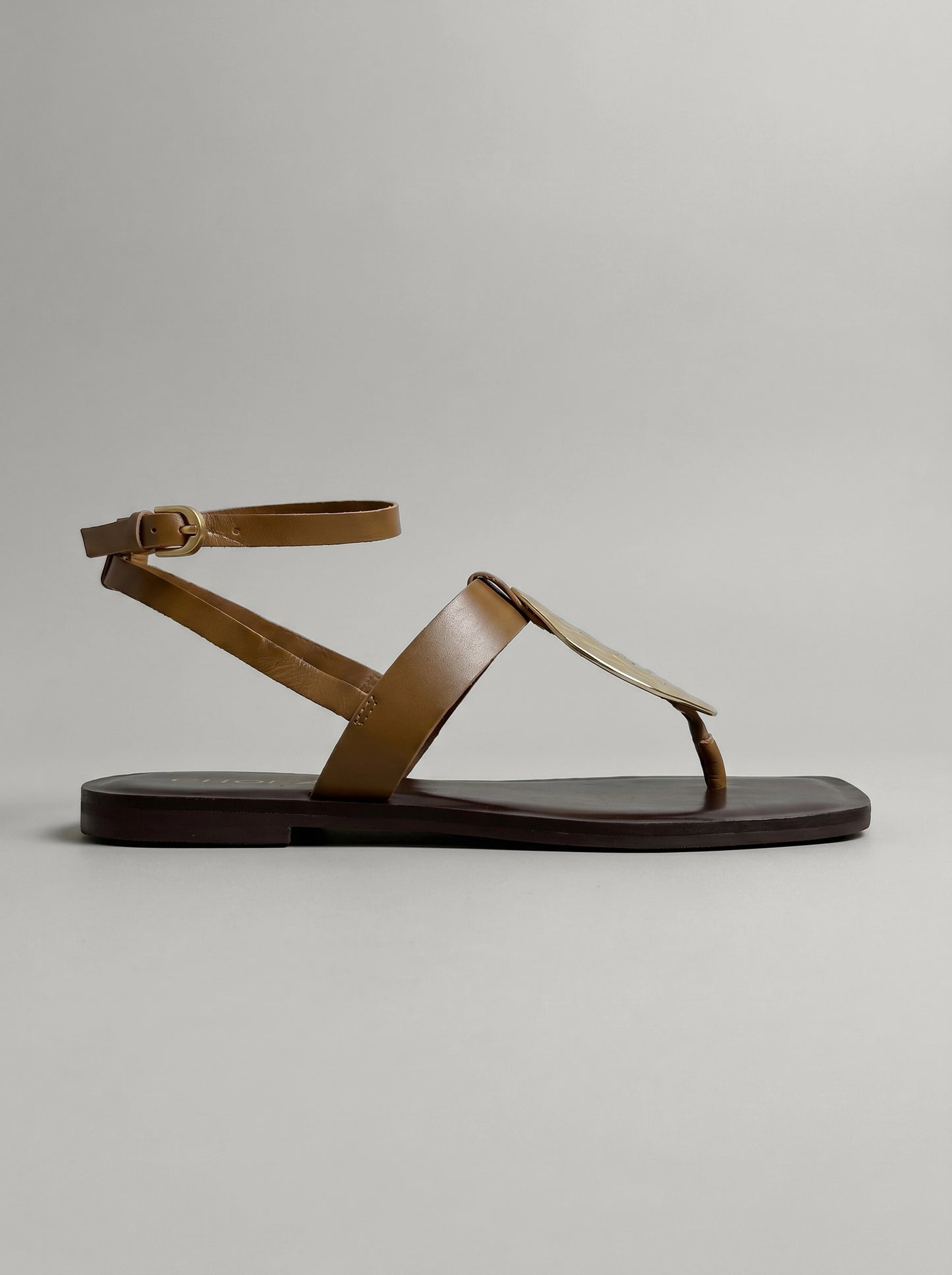 Capsule - Romy Brown