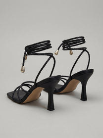 Capsule - Noa Heel Black