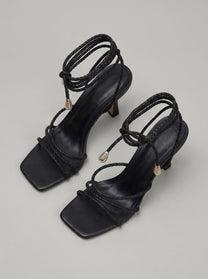 Capsule - Noa Heel Black