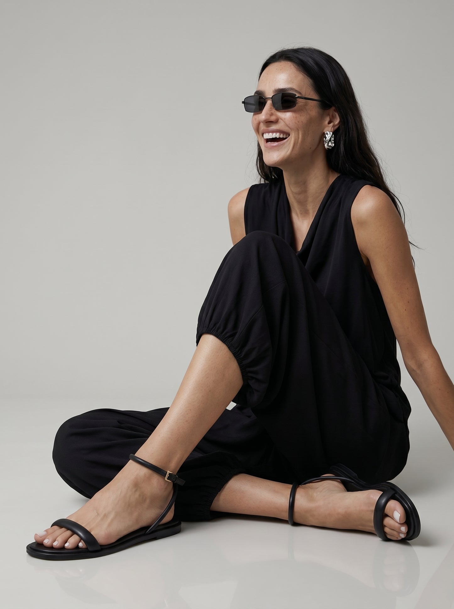 Capsule - Sorena Black