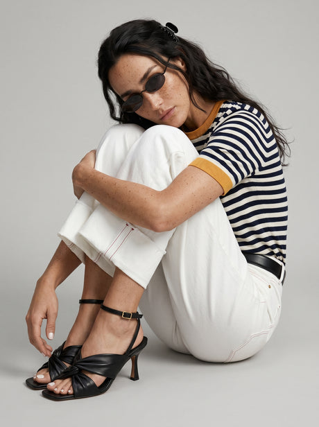 Capsule - Mirel Black