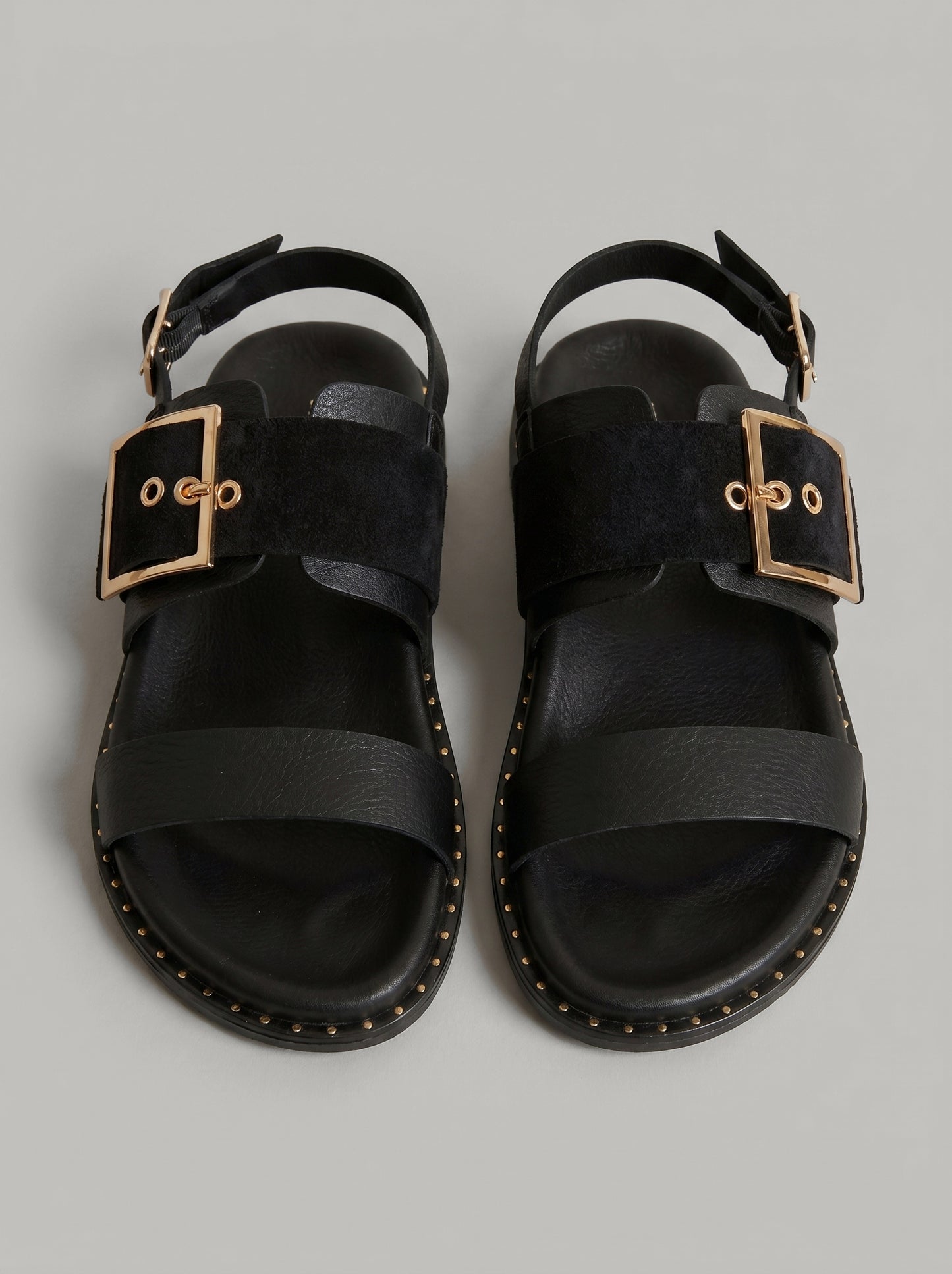 Amaya Black