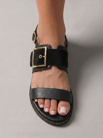Amaya Black