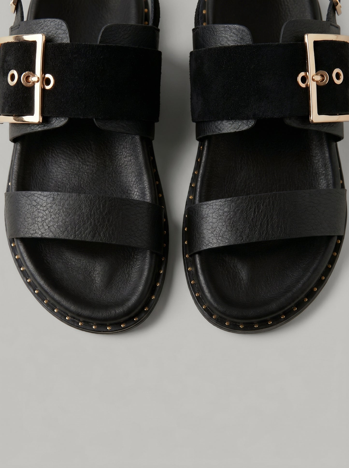 Amaya Black