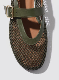 Vallery Olive