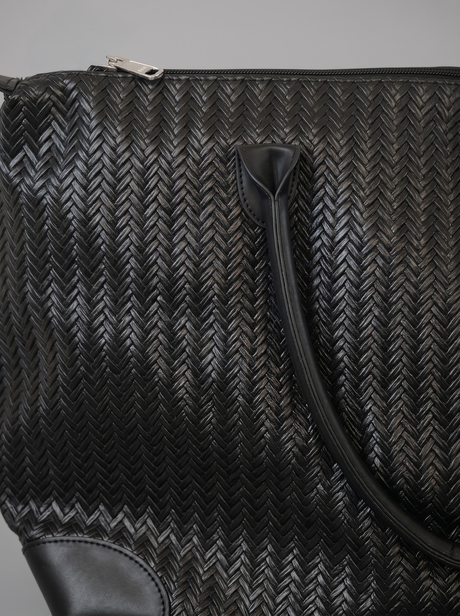 Large brown braided bag