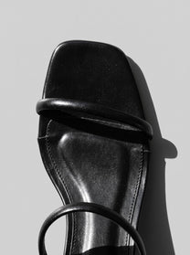 Soho Heel Black