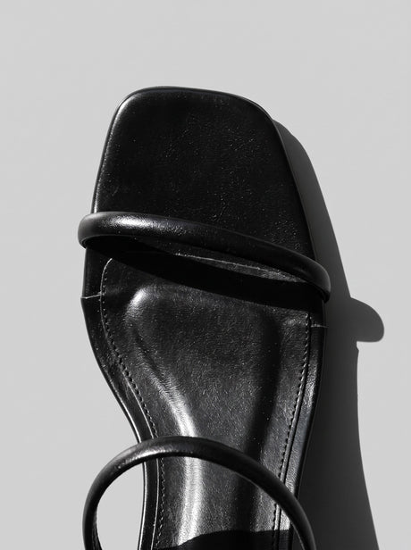 Soho Heel Black