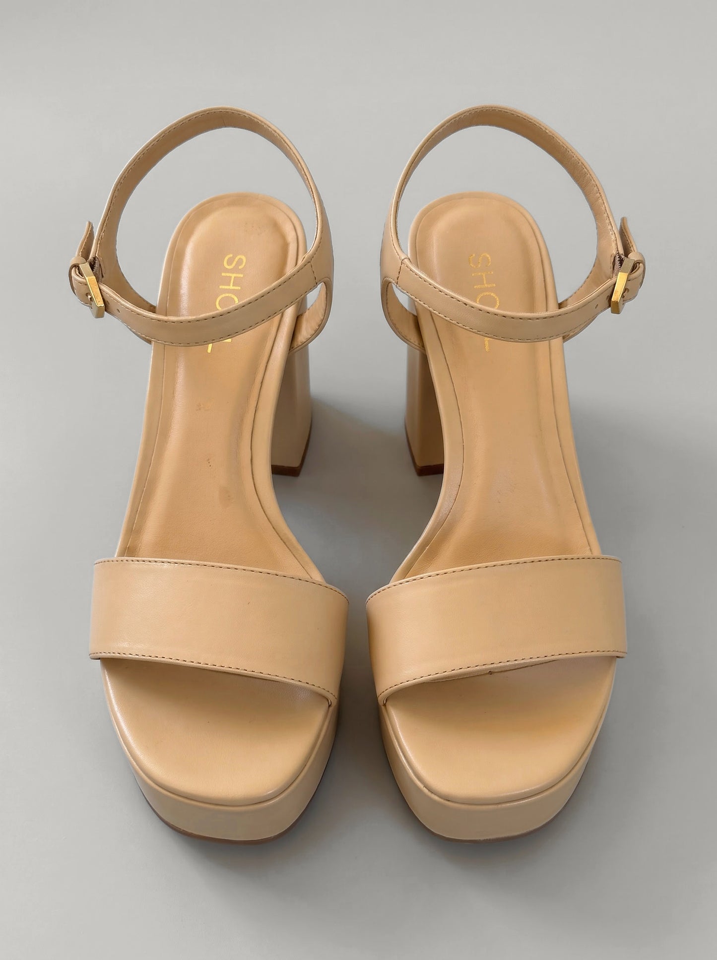 Capsule - Loren Nude