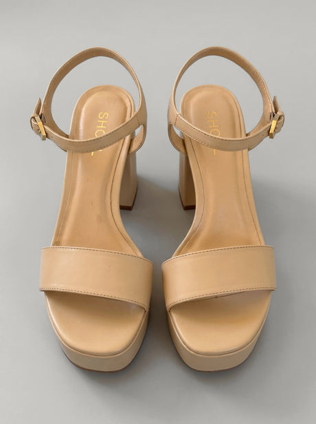 Capsule - Loren Nude