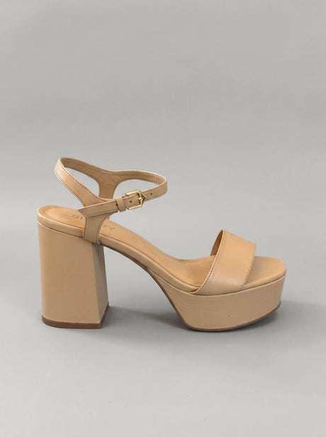 Capsule - Loren Nude