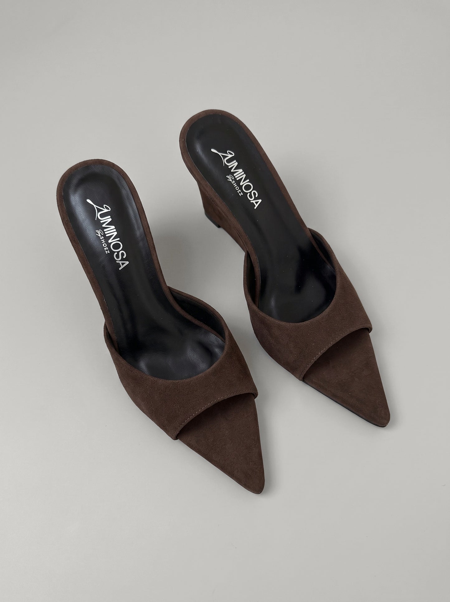 Ashton Suede Chocolate