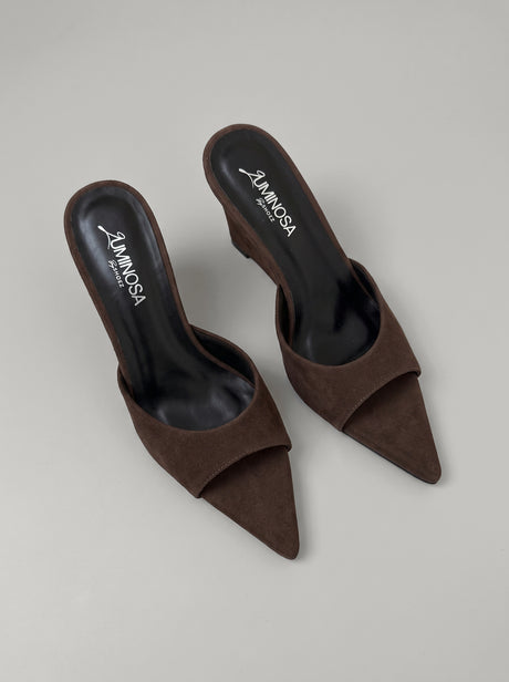 Ashton Suede Chocolate
