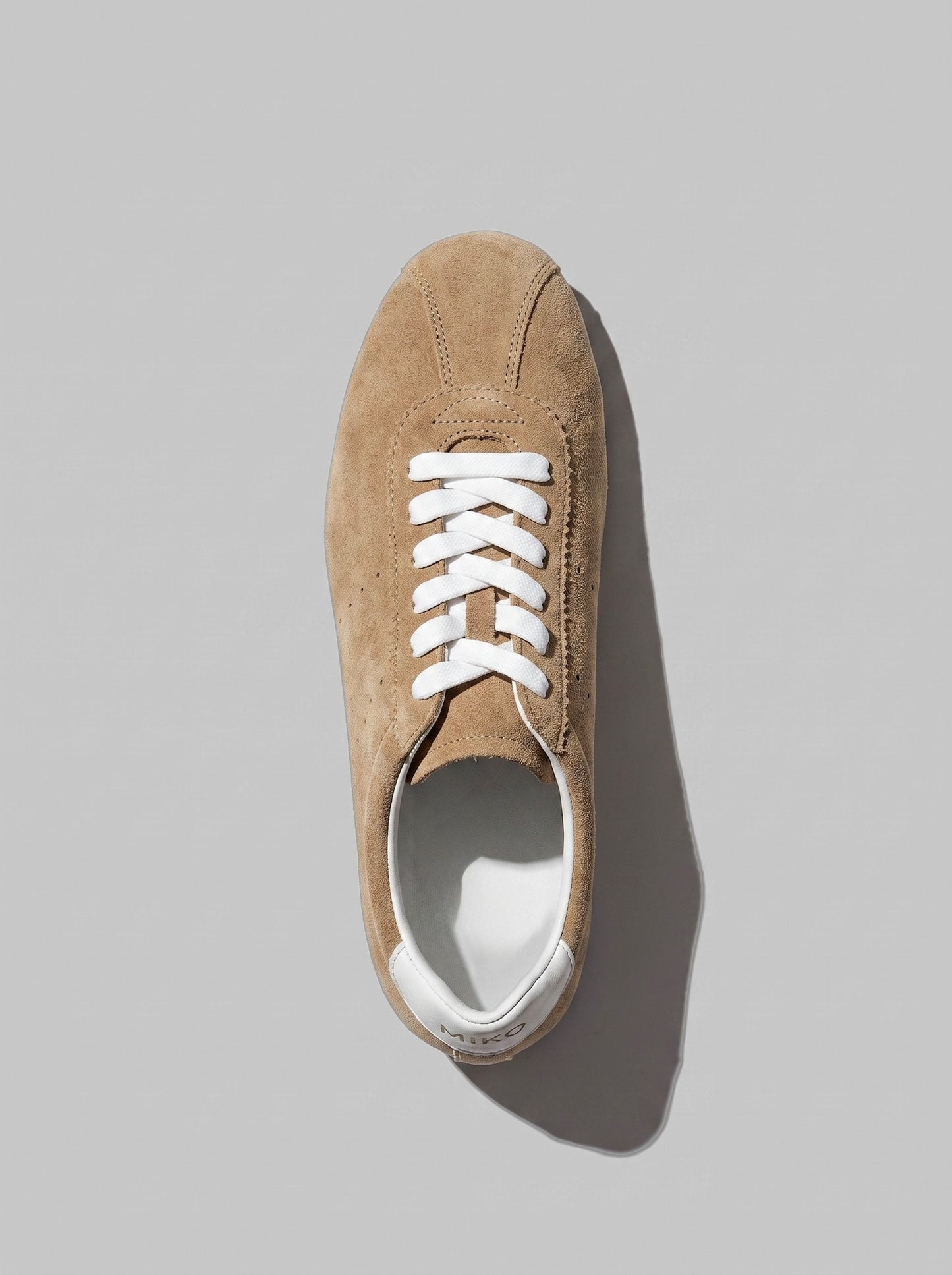 Capsule - Leni Camel