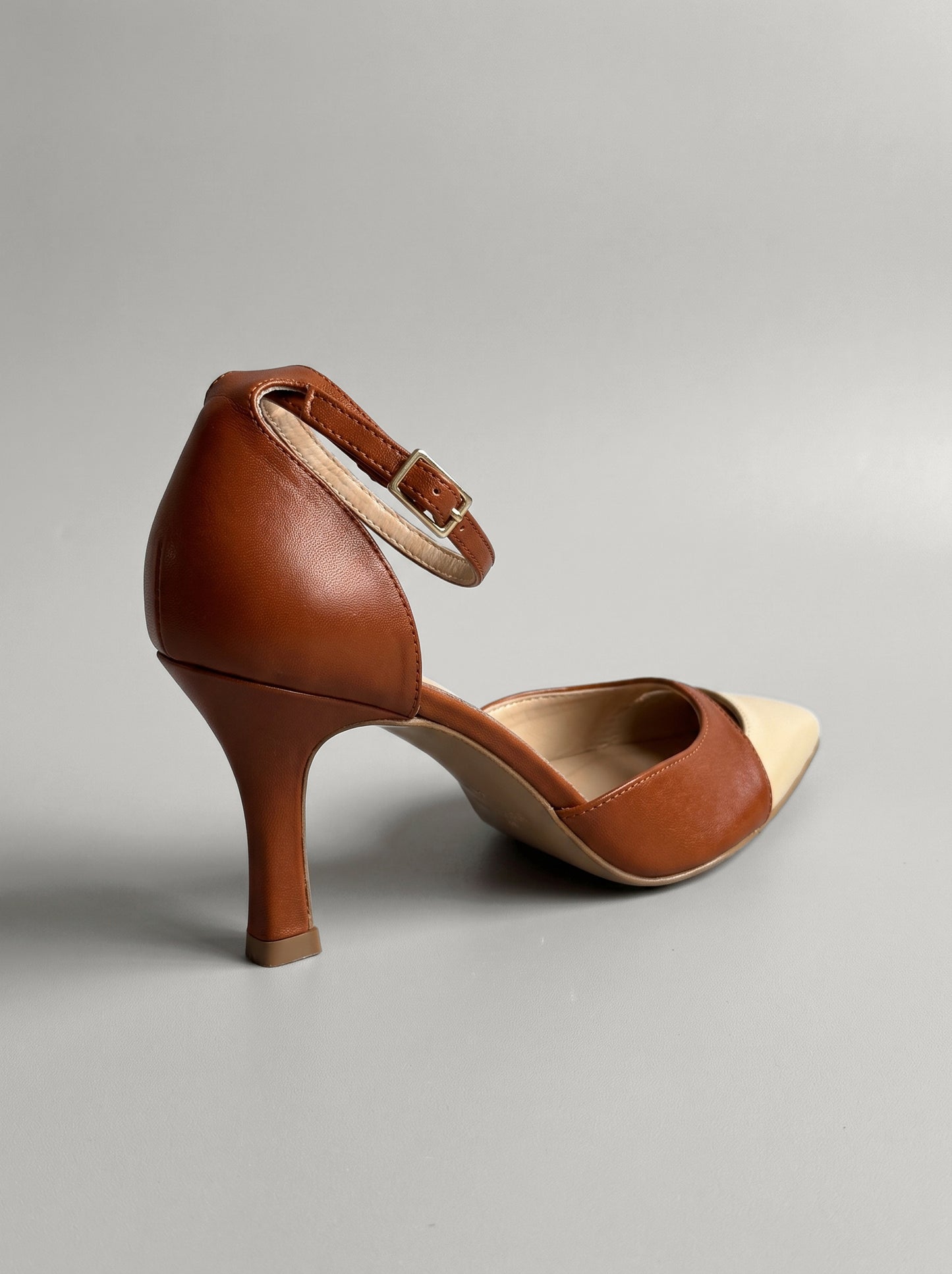 Blair Beige & Brown