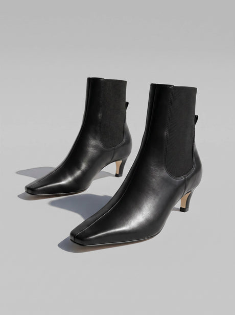 Capsule - Mavra Black