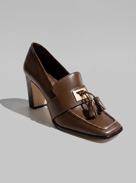 Capsule - Sanna Brown