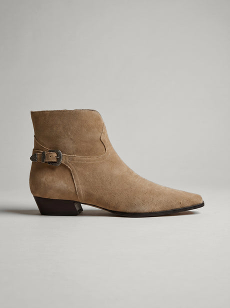 Capsule - Moya Camel