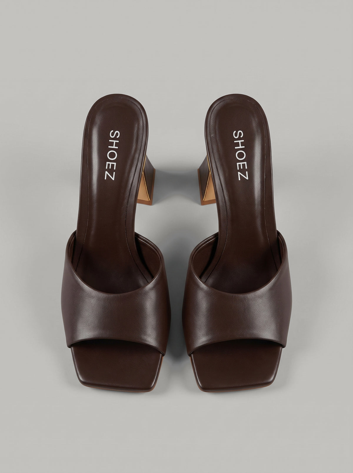 Capsule - Dalia Ganache
