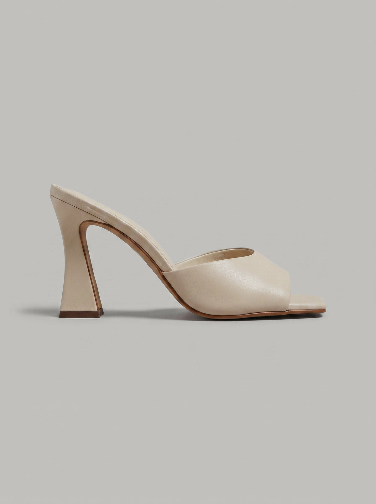 Capsule - Dalia Cream