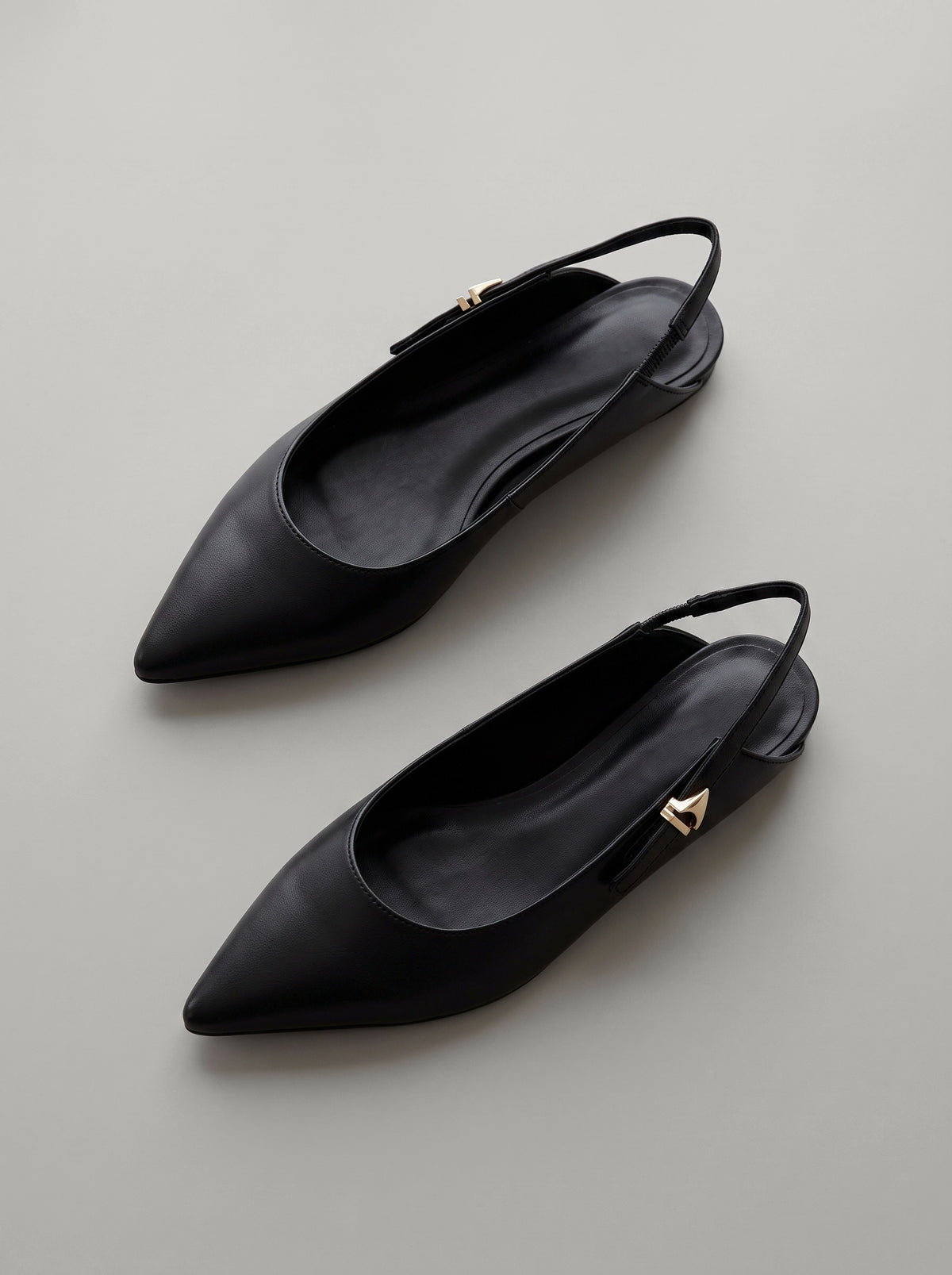 Capsule - Cleo Black