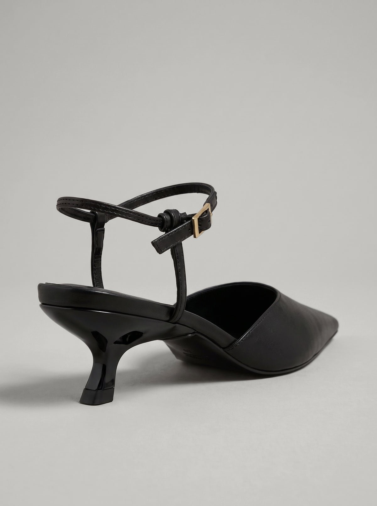 Vespera Black