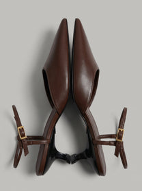 Vespera Brown