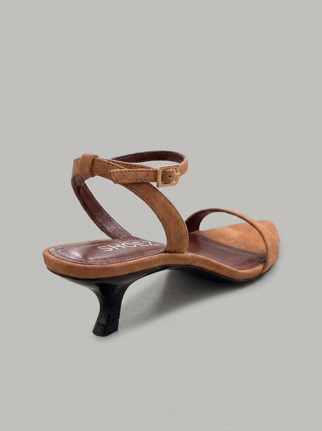 Elvara Camel
