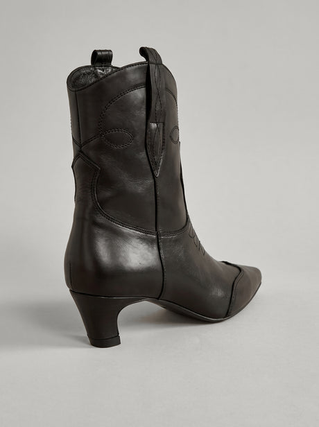 Savona Black
