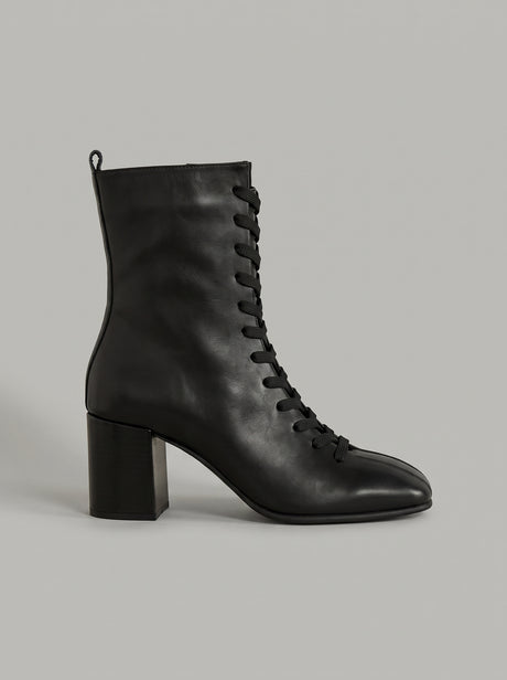 Novara Black