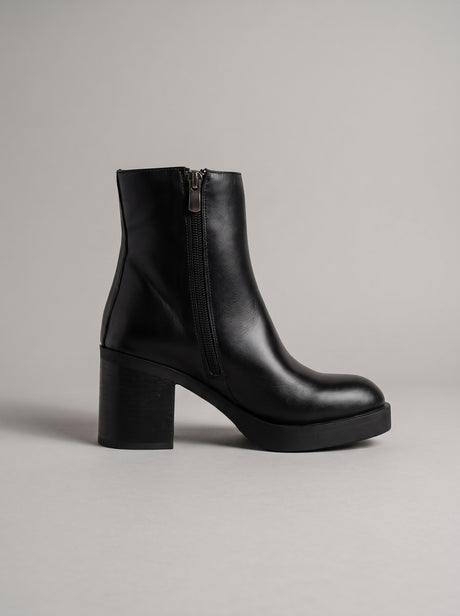 Genoa Black