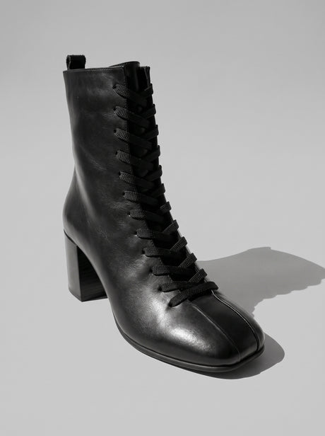 Novara Black