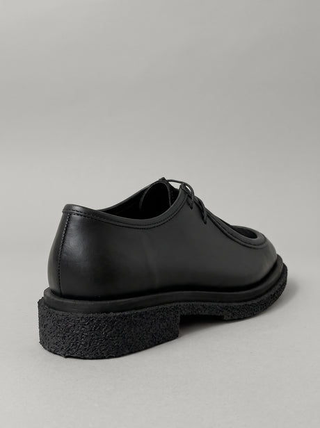 Lucca Black