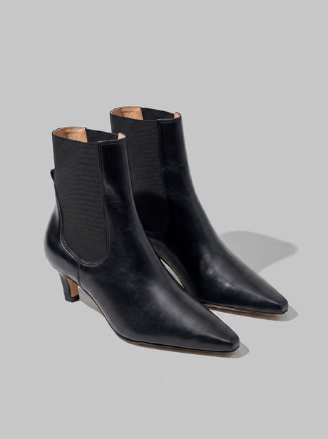 Capsule - Mavra Black