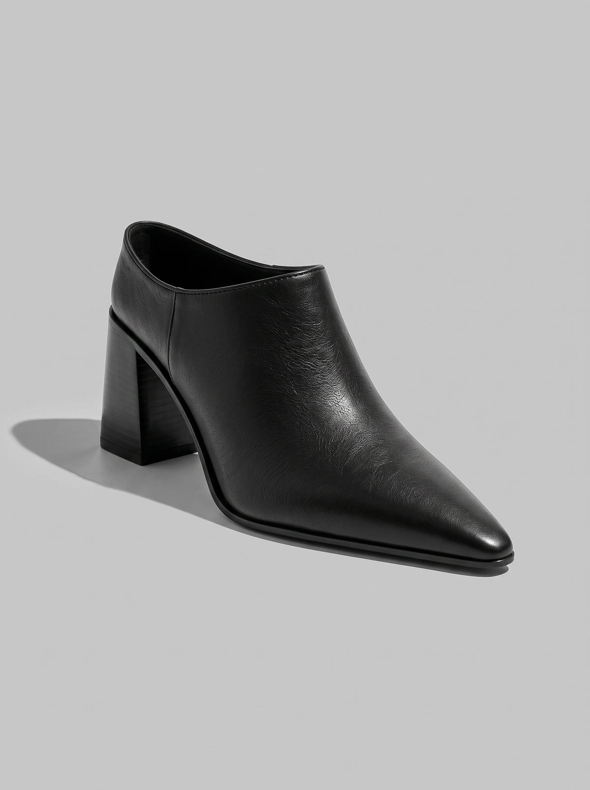 Ravena Black