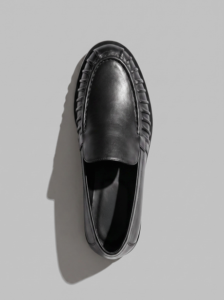 Capsule - Numa Black